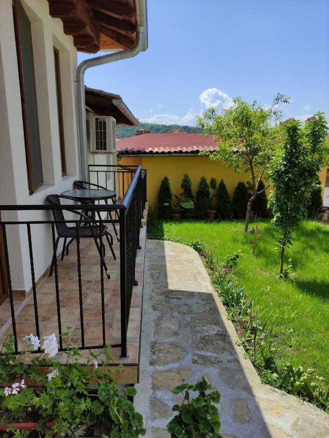 Hotel Slavianska dusha Veliko Tărnovo Exteriör bild