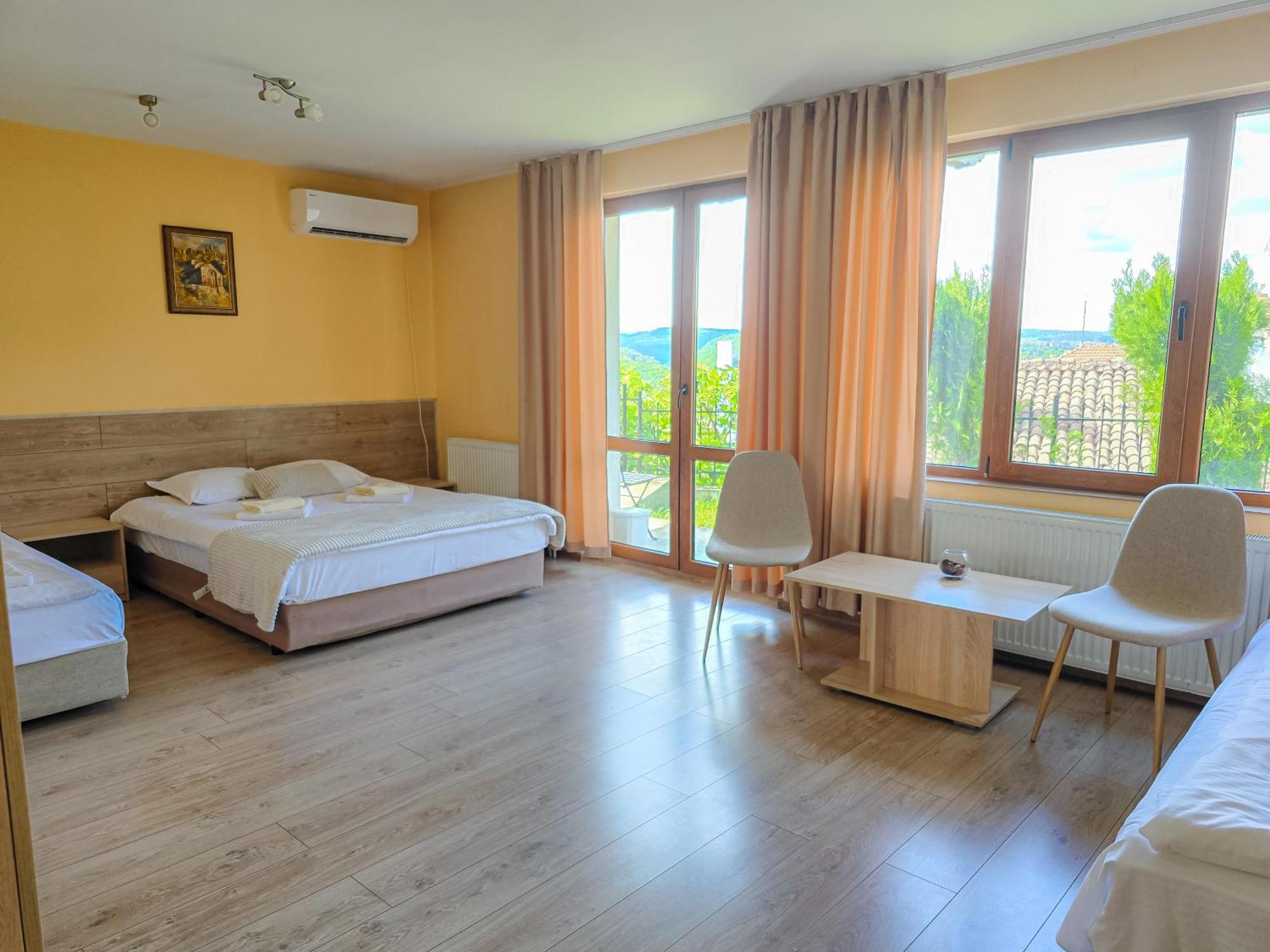 Hotel Slavianska dusha Veliko Tărnovo Exteriör bild