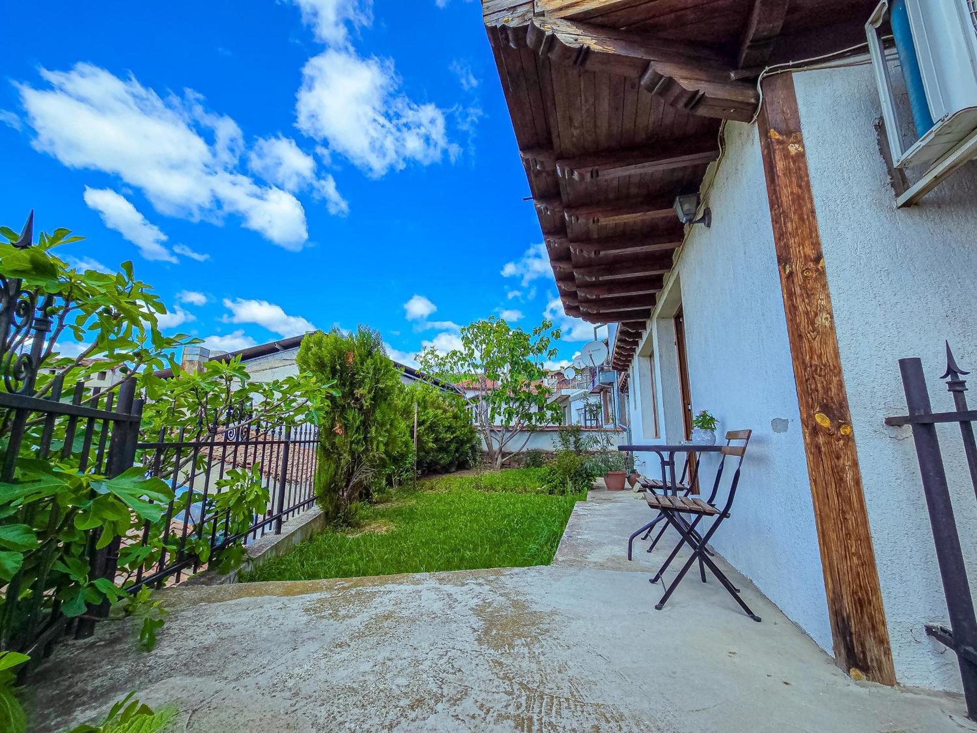 Hotel Slavianska dusha Veliko Tărnovo Exteriör bild