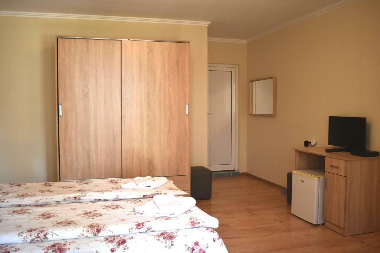 Hotel Slavianska dusha Veliko Tărnovo Exteriör bild